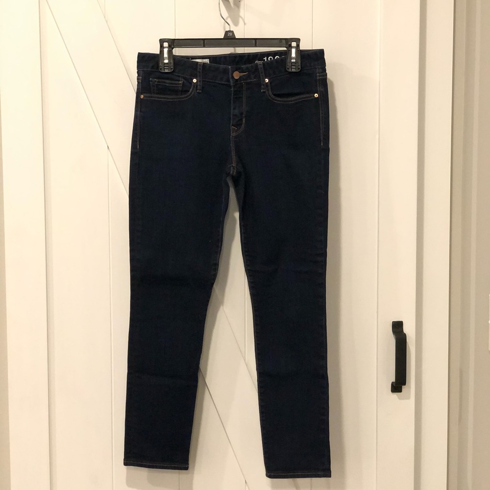 Gap Dark Wash Skinny Jeans